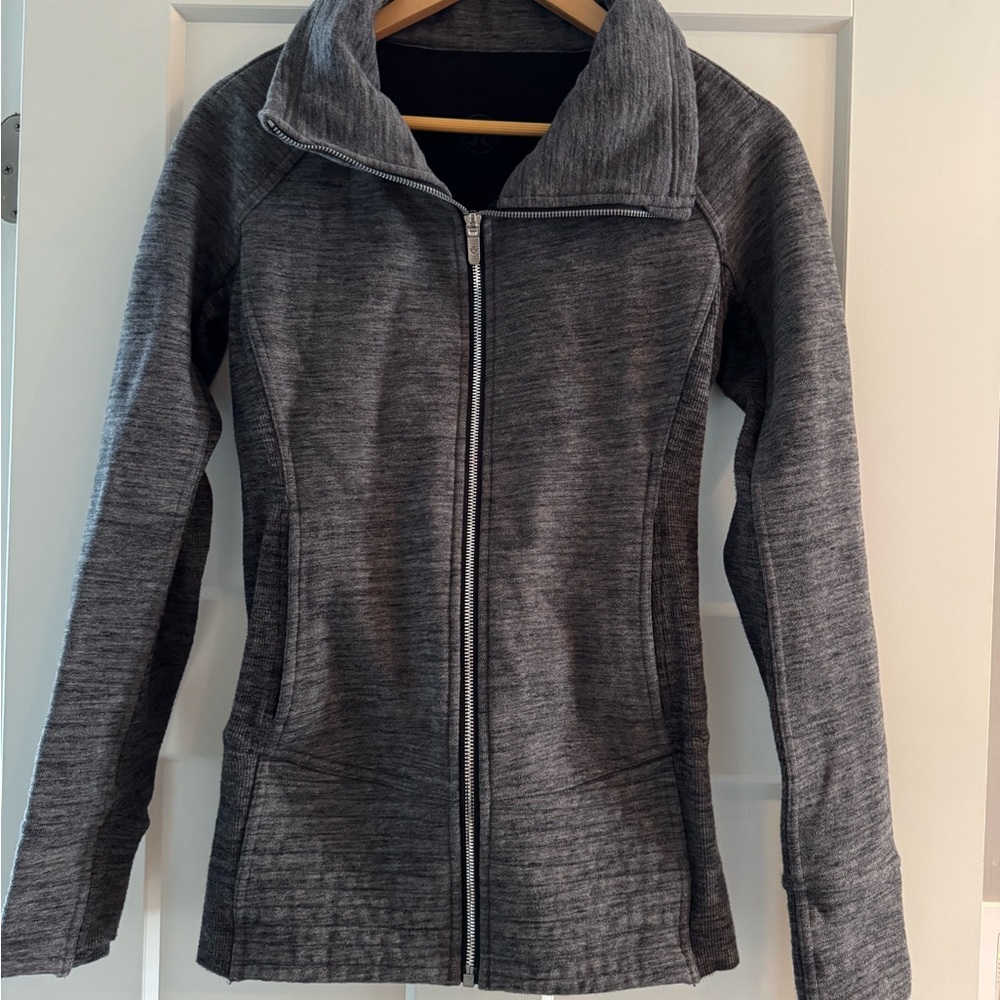 Lululemon scuba zip up jacket 6